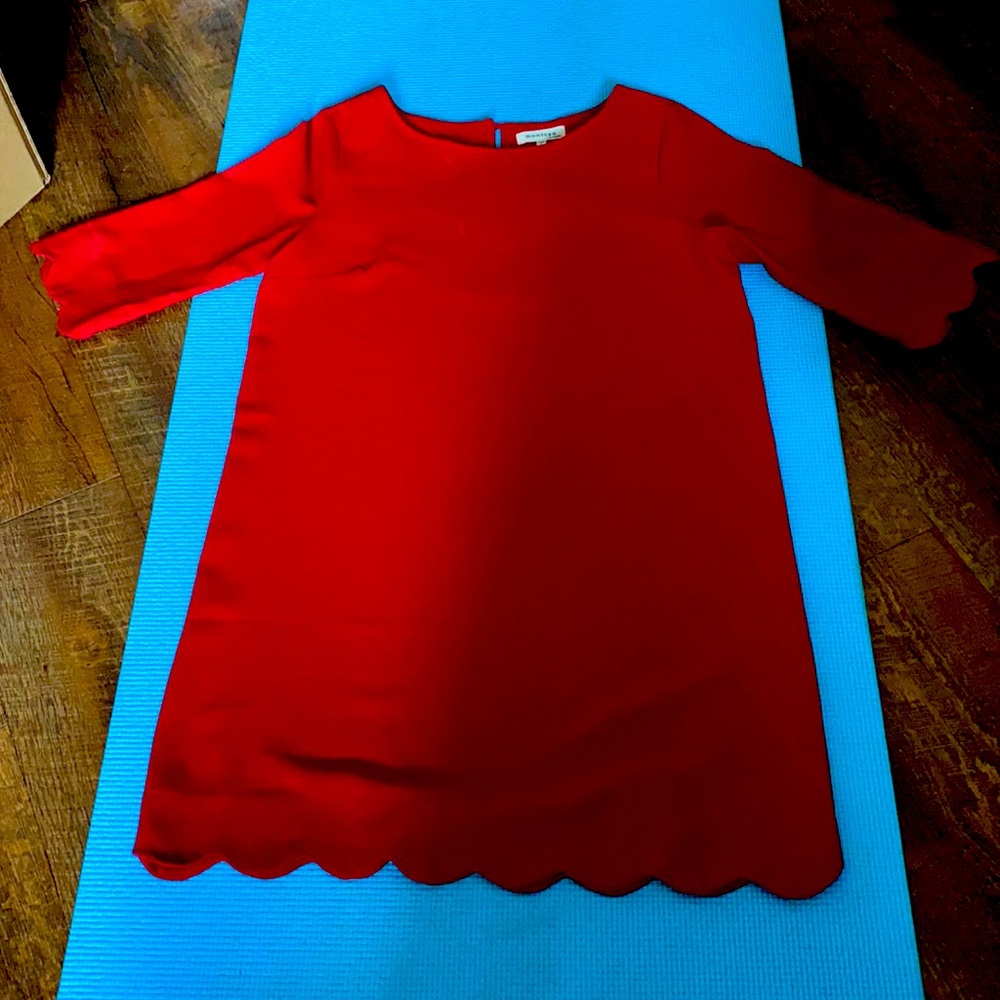 Red Scalloped Mid Sleeve Dress